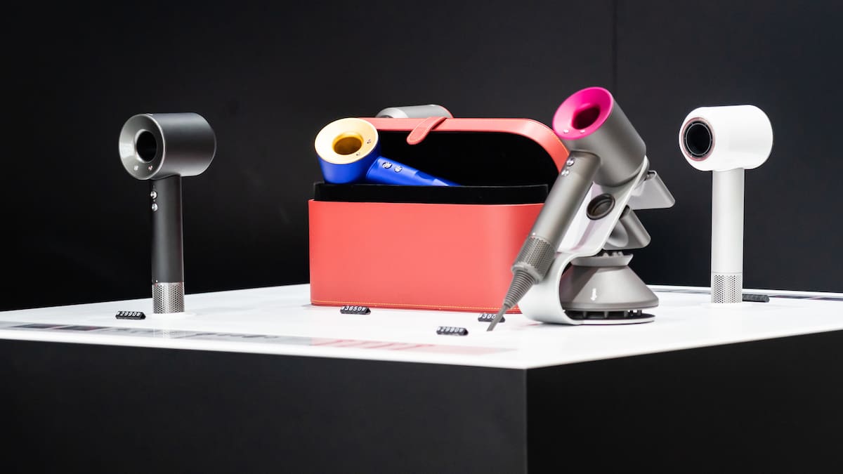 Viajar sin renunciar al pelazo: el nuevo secador de Dyson que lo pone fácil