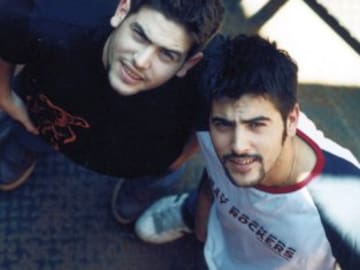 La primera vez de Estopa en LOS40, cuando eran dos veinteañeros: “más que contentos”