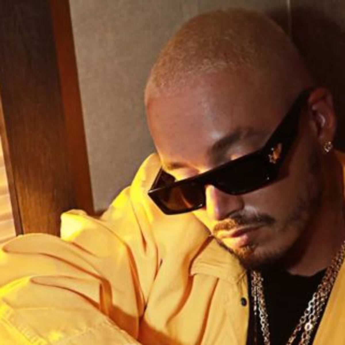 J Balvin compartió una versión acústica de un tema inédito
