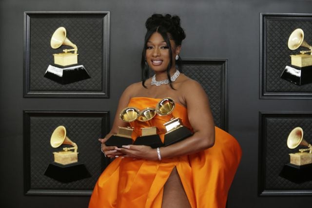 Megan Thee Stallion ganadora del Grammy a Artista Revelación 2021