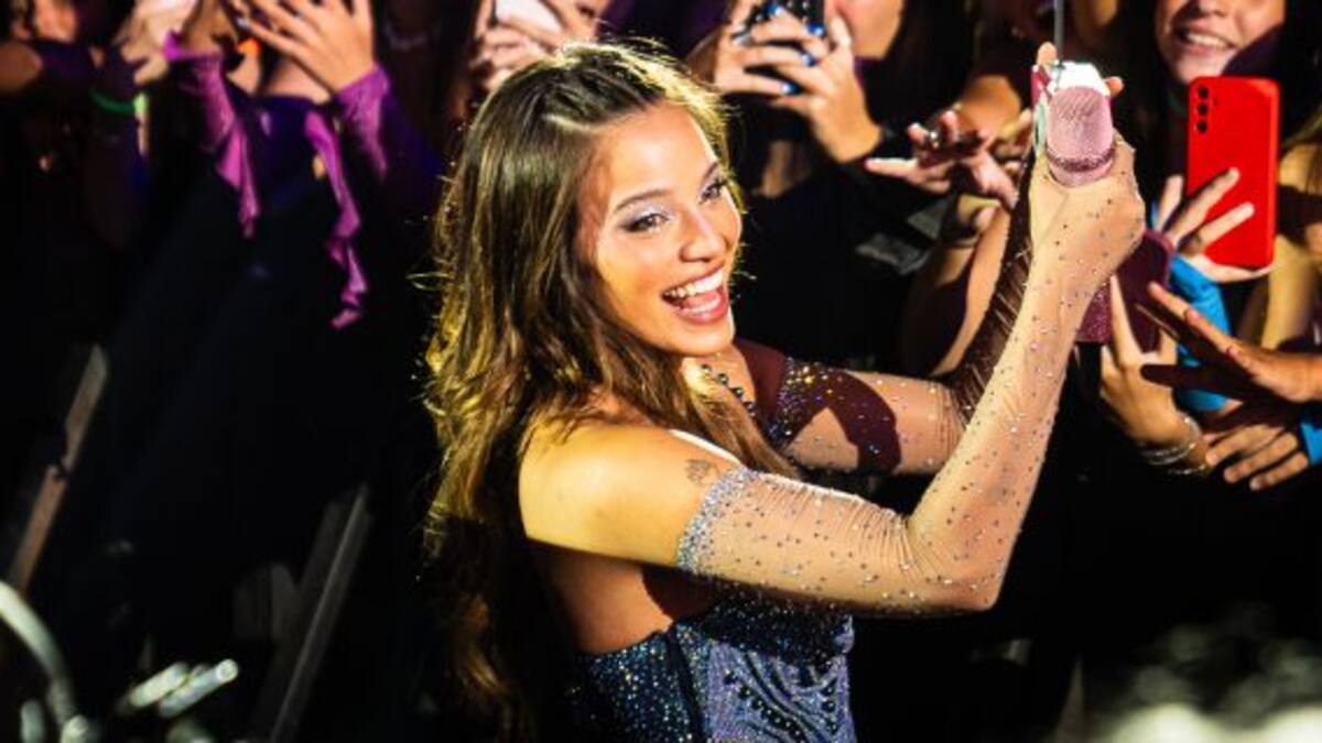 Emilia Mernes: ¡Cumbre Pop en Mar del Plata!