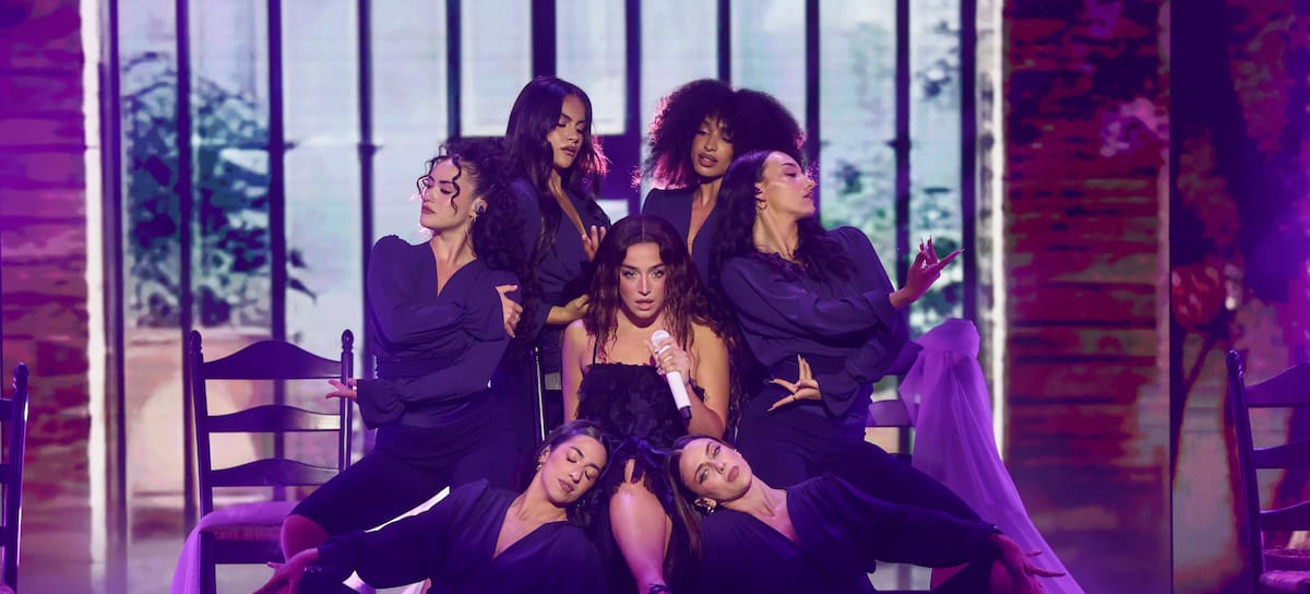 Lola Índigo en los Billboard Mujeres Latinas en la Música 2026.