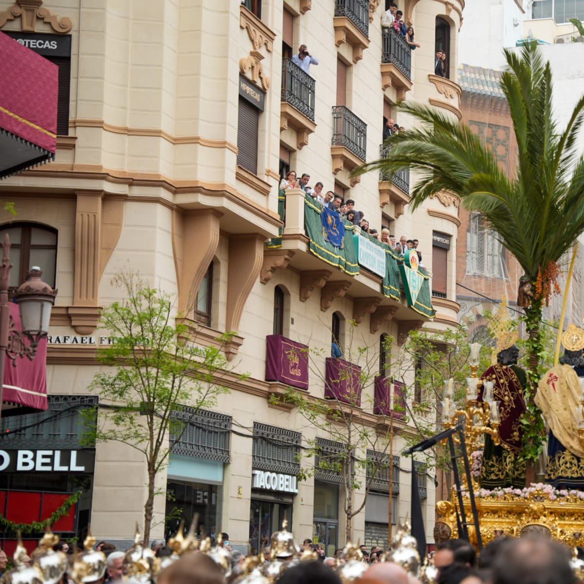 Domingo de Ramos en Sevilla: horarios de las procesiones e itinerarios