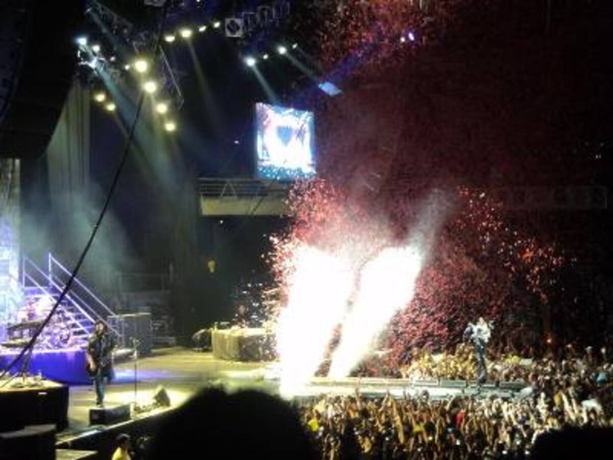 Show Tokio Hotel