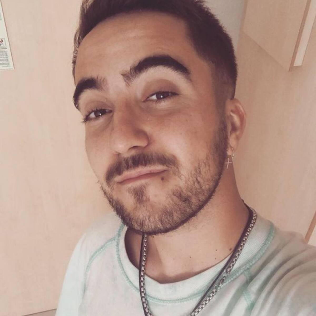 Beret nos presenta a su ‘novia’