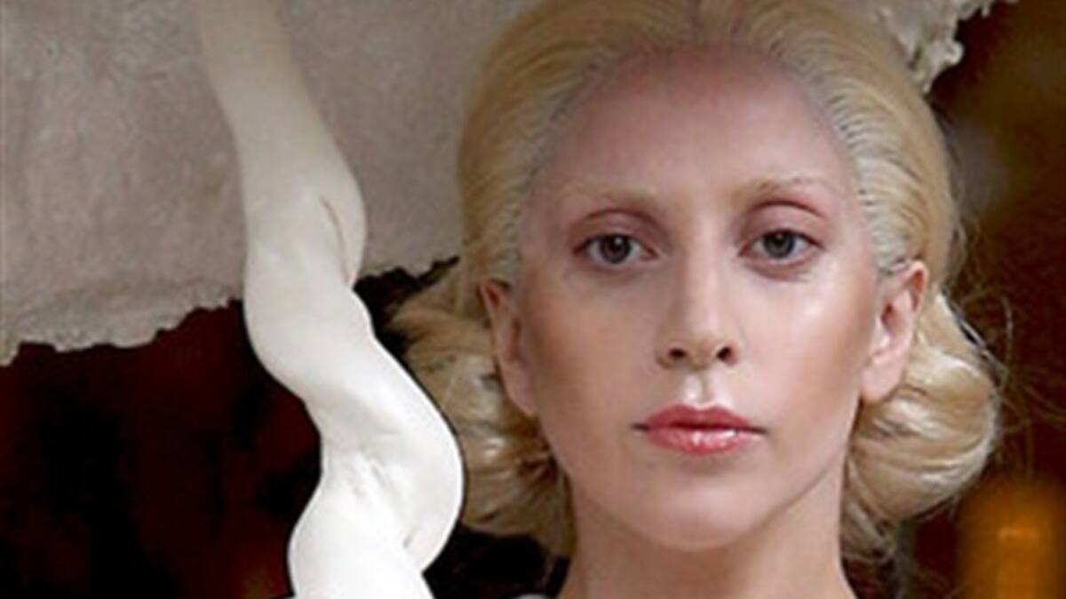Lady Gaga sacó un tema de ARTPOP