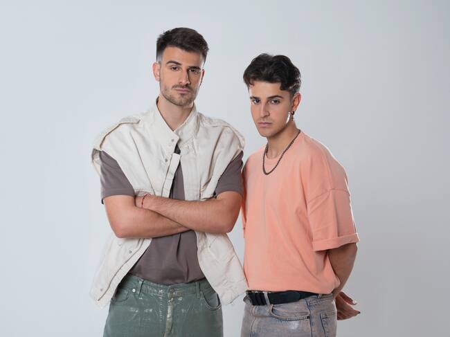 Cáceres, Cádiz, Alcoy, Gandía, Mislata, Logroño y Culleredo vibrarán al ritmo de Adexe & Nau en LOS40 Summer Live.