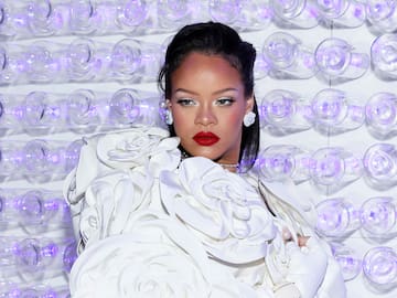 Las fotos de Rihanna embarazada en lencería provocan un enorme revuelo: &quot;¡Qué delicia!&quot;