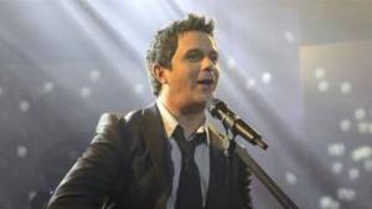 Alejandro Sanz y La Quinta Estación, galardonados en los Premios Billboard