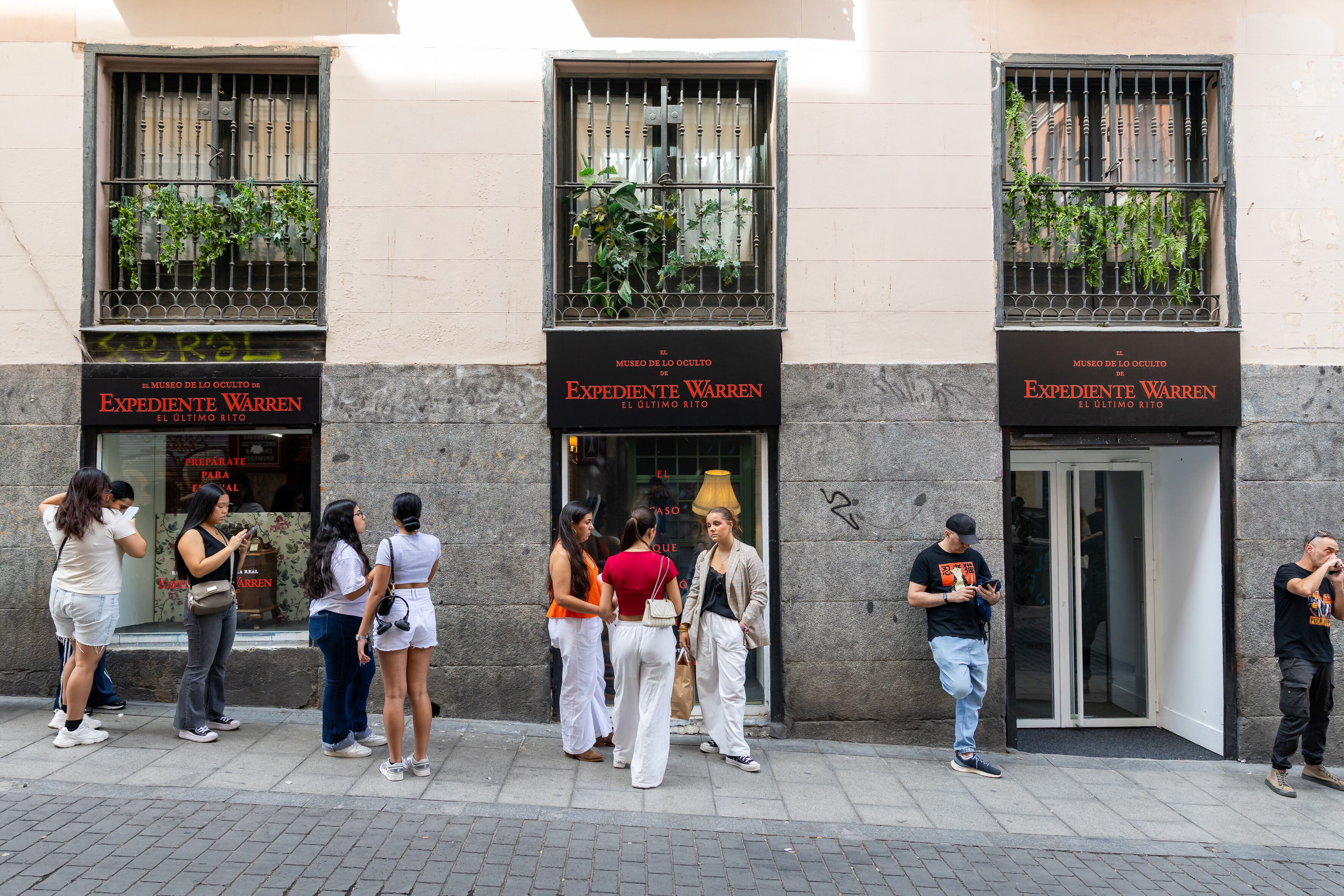 El espacio &#039;Amén&#039; tematizado con el Museo de lo Oculto de &#039;Expediente Warren: El Último Rito&#039; en Madrid. / Alberto Espada