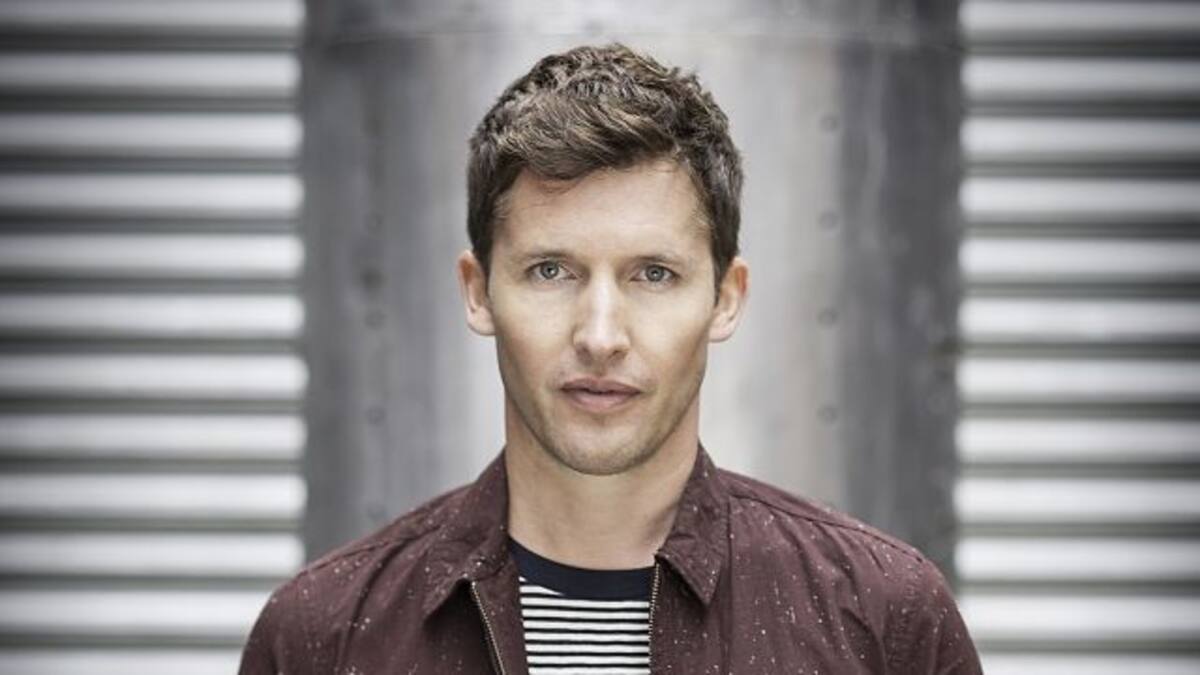 James Blunt regresa para destruir el mito de ‘You’re beautiful’
