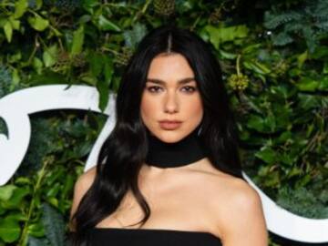 Dua Lipa viaja hasta Tenerife por trabajo