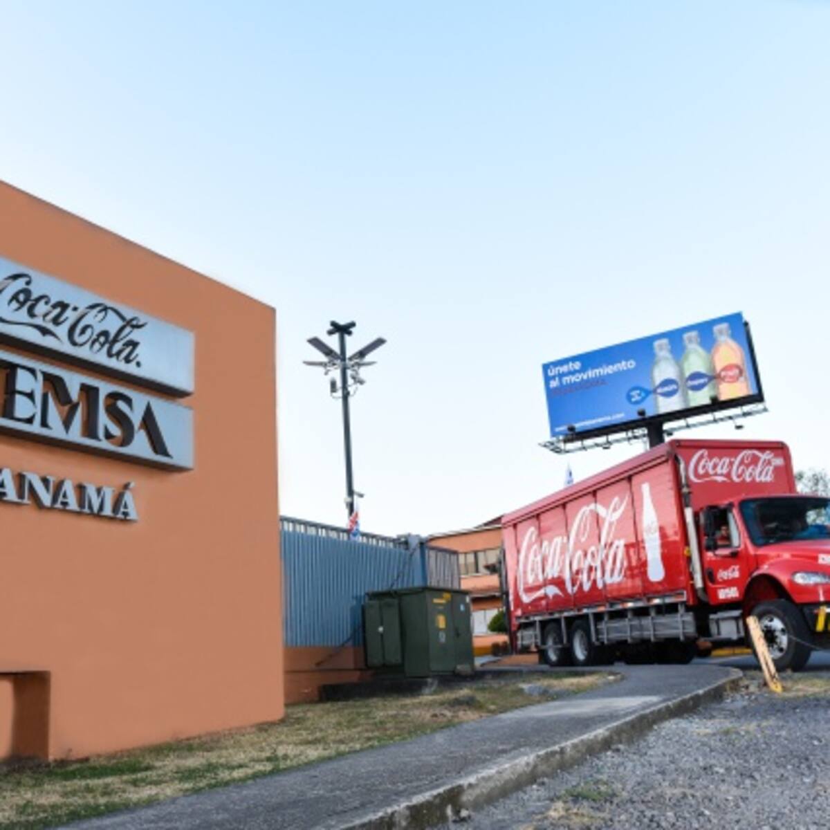 Coca-Cola FEMSA, se une a la celebración del Día Mundial de la Tierra