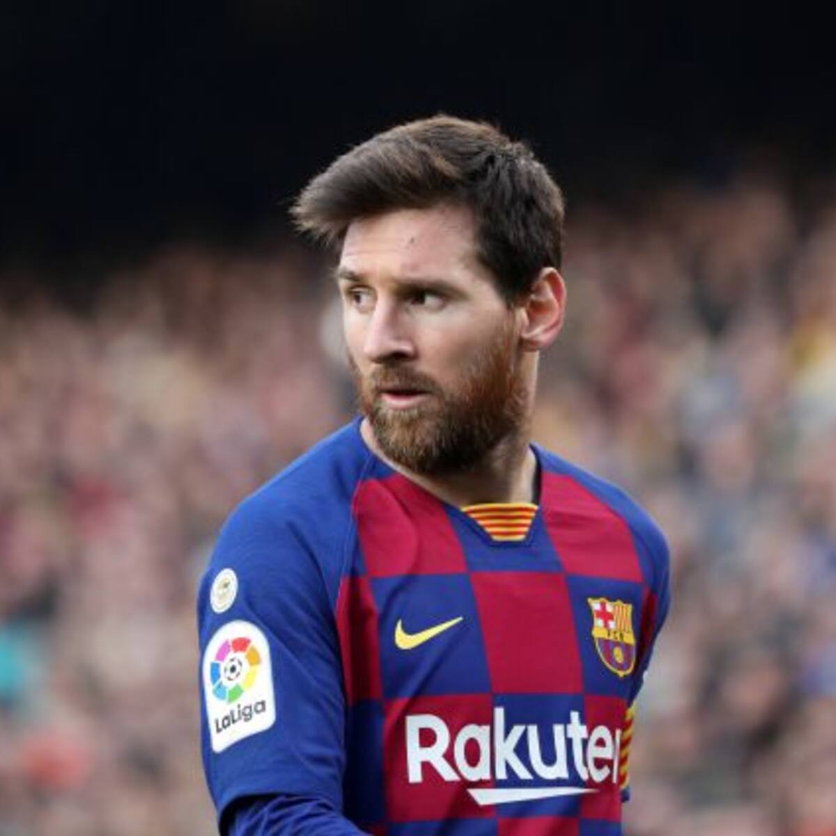 Pablo Alborán, emocionado con el autógrafo de Leo Messi