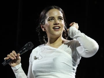 EL VESTIDO DE ROSALÍA PROTAGONIZA EL ÚLTIMO EFECTO ÓPTICO VIRAL: “AHORA NO PUEDO DEJAR DE VERLO”