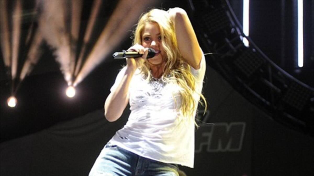 Dolorosa caída de Shakira