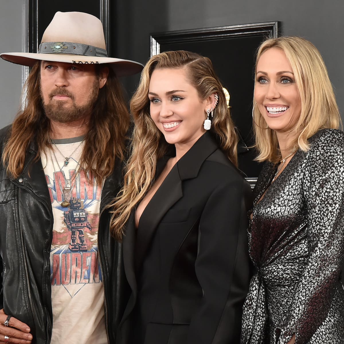 ¿Cómo gestionan los padres de las estrellas Disney el dinero de sus hijos? Miley Cyrus revela su caso