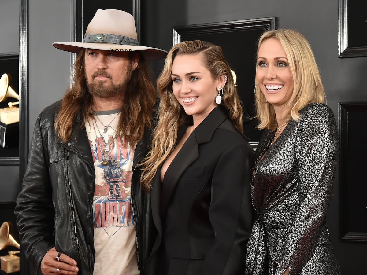 ¿Cómo gestionan los padres de las estrellas Disney el dinero de sus hijos? Miley Cyrus revela su caso
