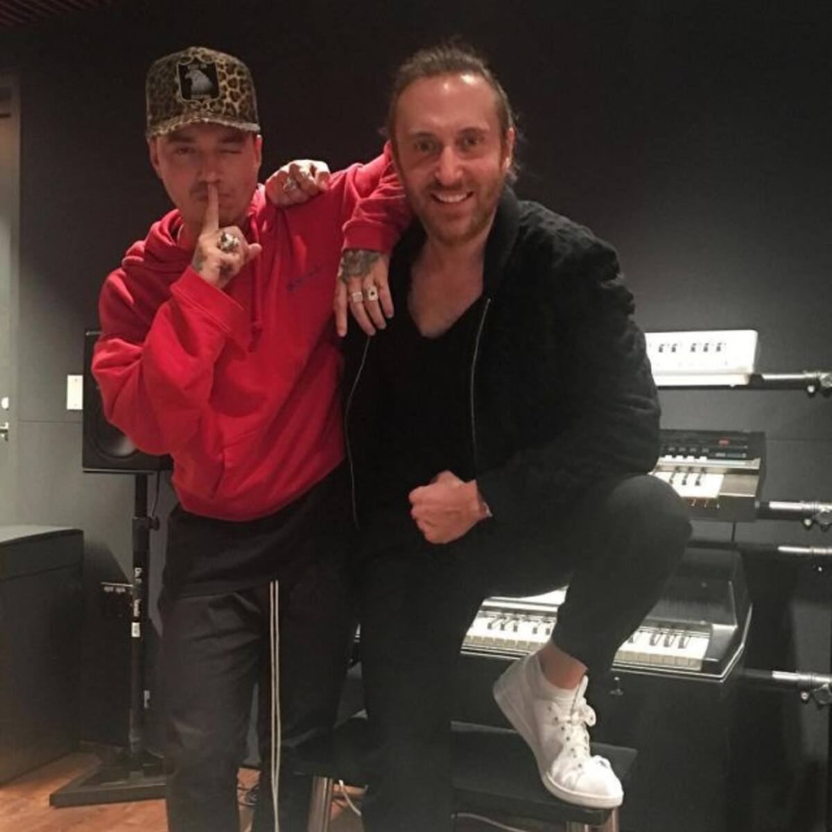 JBalvin junto a Guetta
