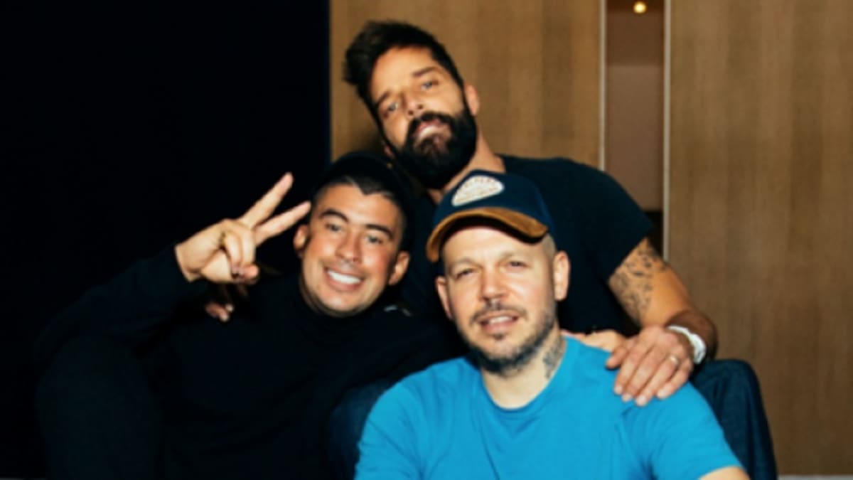 Ricky Martin se une a Bad Bunny y Residente en "Cántalo"