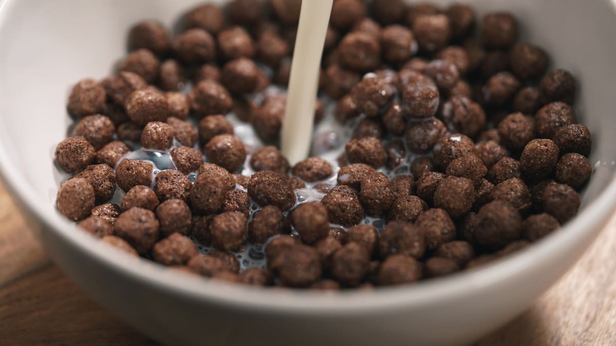 Ojo a estos cereales de desayuno: podrían contener partículas de aluminio, según Sanidad