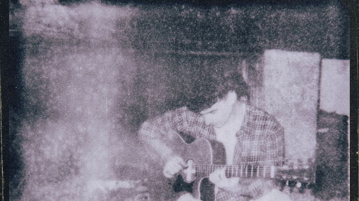 BORJA utiliza un ‘Atanor’ para convertir su música en oro en su primer EP