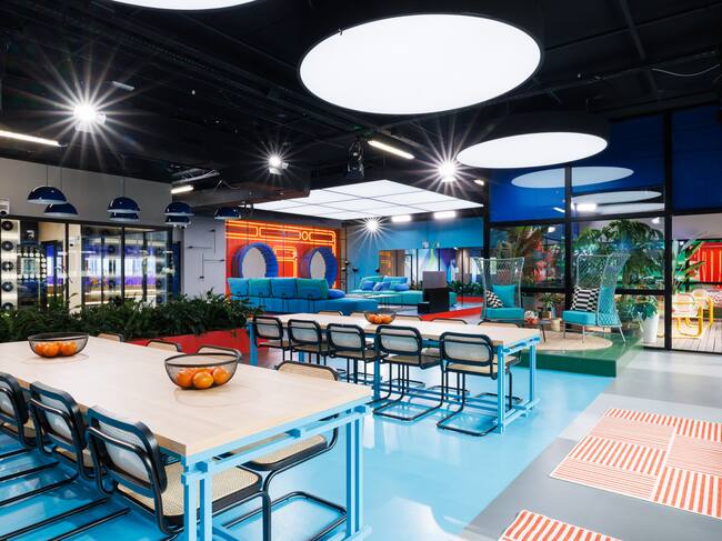 En las comidas de la Academia siempre se fraguan grandes debates. Desde algún que otro alegato a la grandeza de los San Jacobos a los momentos de apoyo porque hay compañeros que son inferiores "vocalmente solo". Estamos seguros de que en esta edición volverá a ser el foco de grandes momentos.