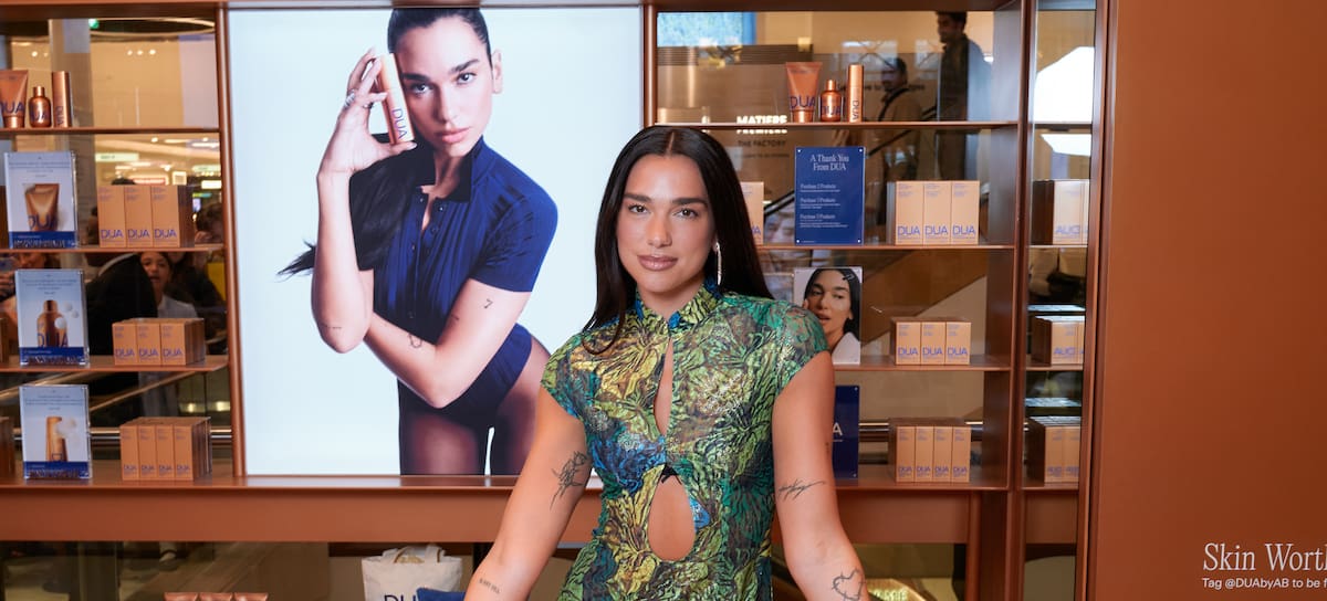 Dua Lipa en una pop-up en Londres, mayo de 2026.