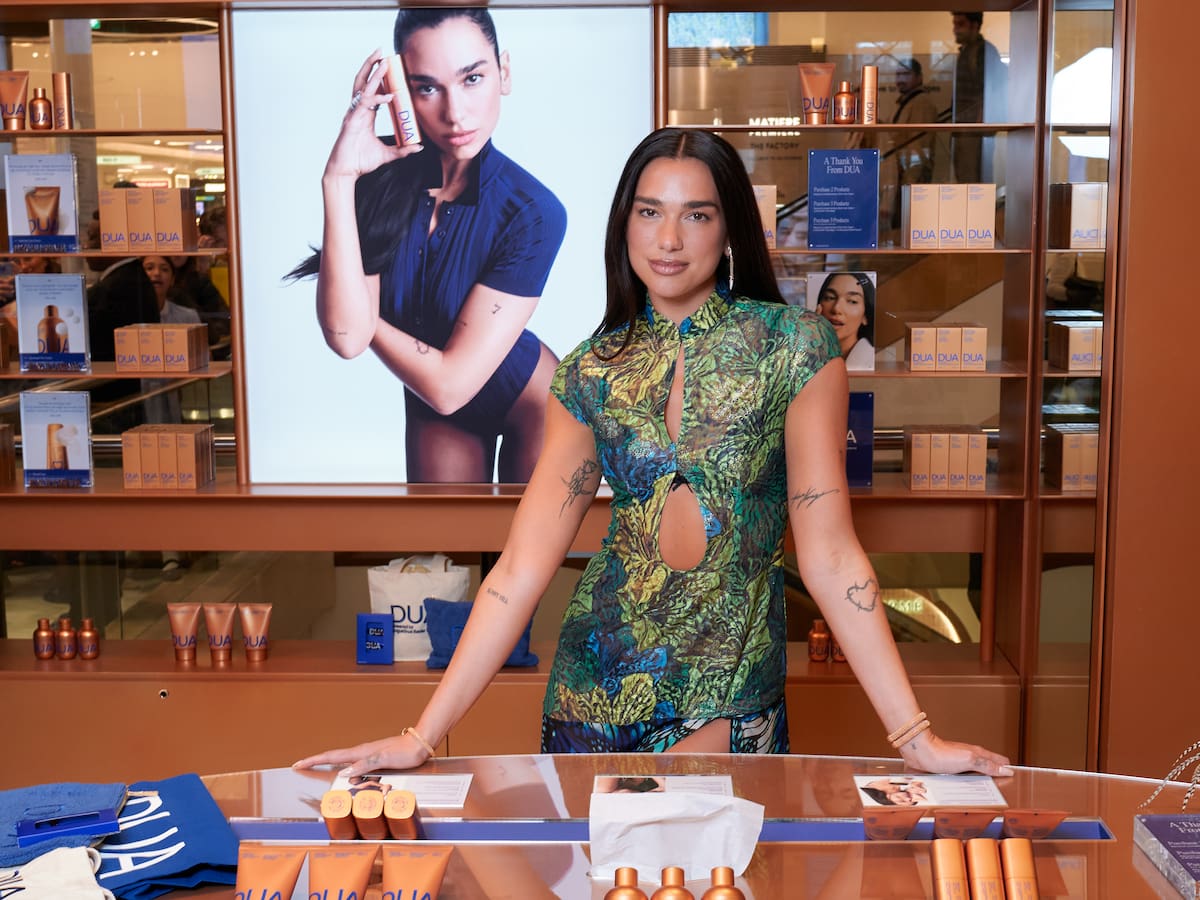 Dua Lipa abre su propia librería en la Península Ibérica: Así es 'Manifesto Library'