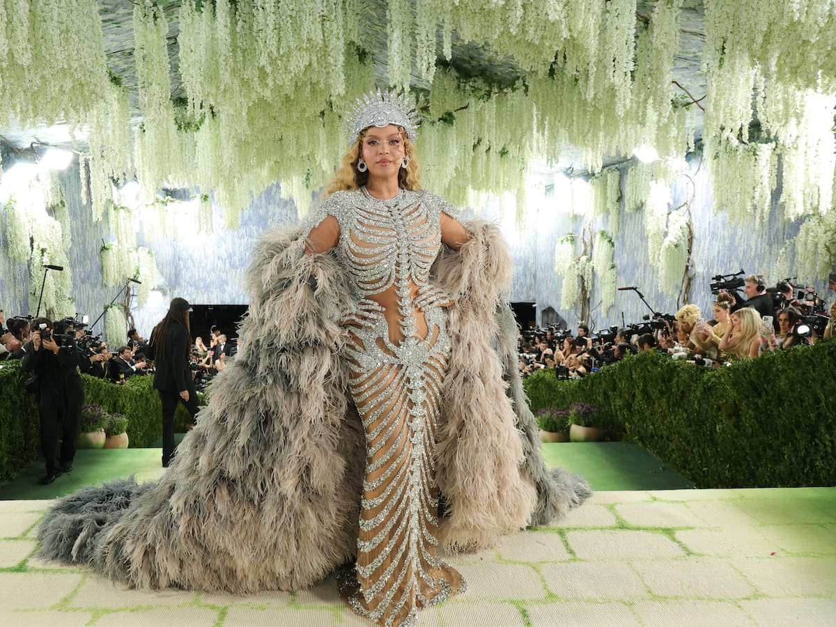 Vuelve a ver la alfombra roja de la Met Gala 2026: invitados, entrevistas y más