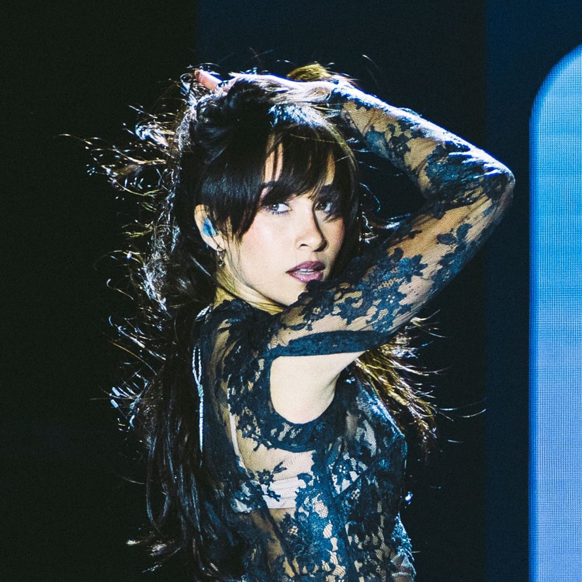 El gesto de Aitana en su concierto de 'Cuarto Azul' en Fuengirola no da lugar a dudas: "Parece que vio el TikTok"