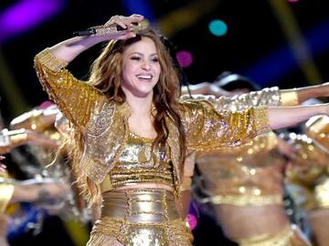 SHAKIRA PRESENTA EL NUEVO RETO DE MODA: #CHAMPETACHALLENGE