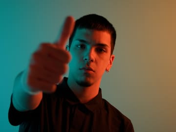 Milo J desvela lo que hubiera pensado su abuela escuchando ‘Luciérnagas’, su colaboración con Silvio Rodríguez