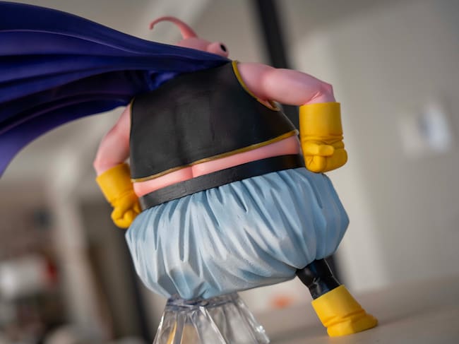 Uno de los villanos más grandes y pesados de Dragon Ball por fin tiene una figura a la altura.