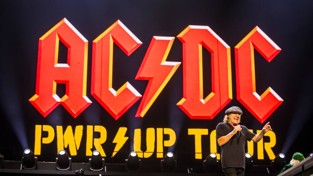 El universo de AC/DC aterriza en Sevilla con 'High Voltage Dive Bar ...