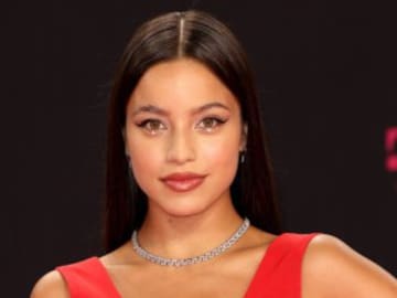 Emilia pone fecha al lanzamiento de ‘La Chain’, su próximo single