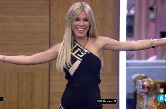 Oriana, primera concursante en entrar a la casa