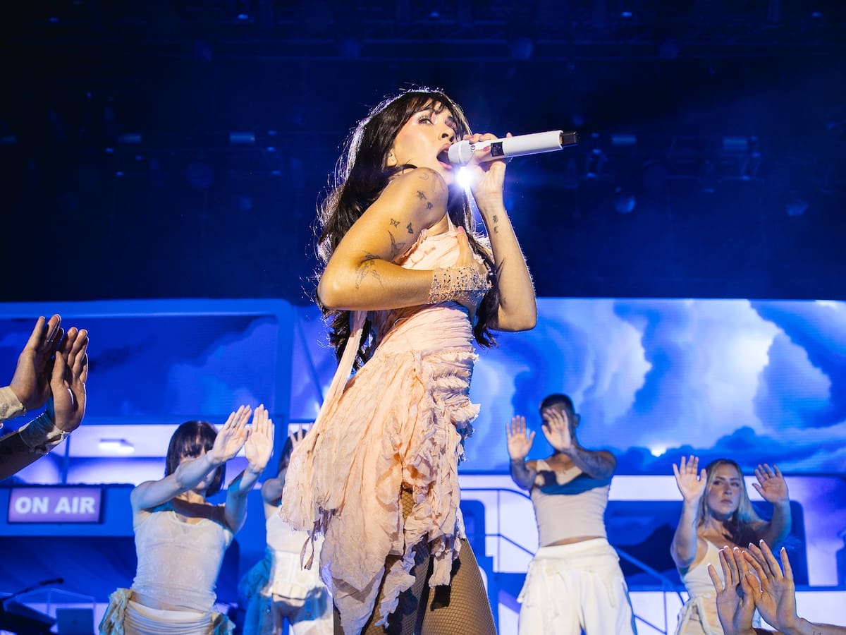El nuevo secreto de Aitana: ¿qué significa el reloj de su último concierto y por qué marca esa hora?