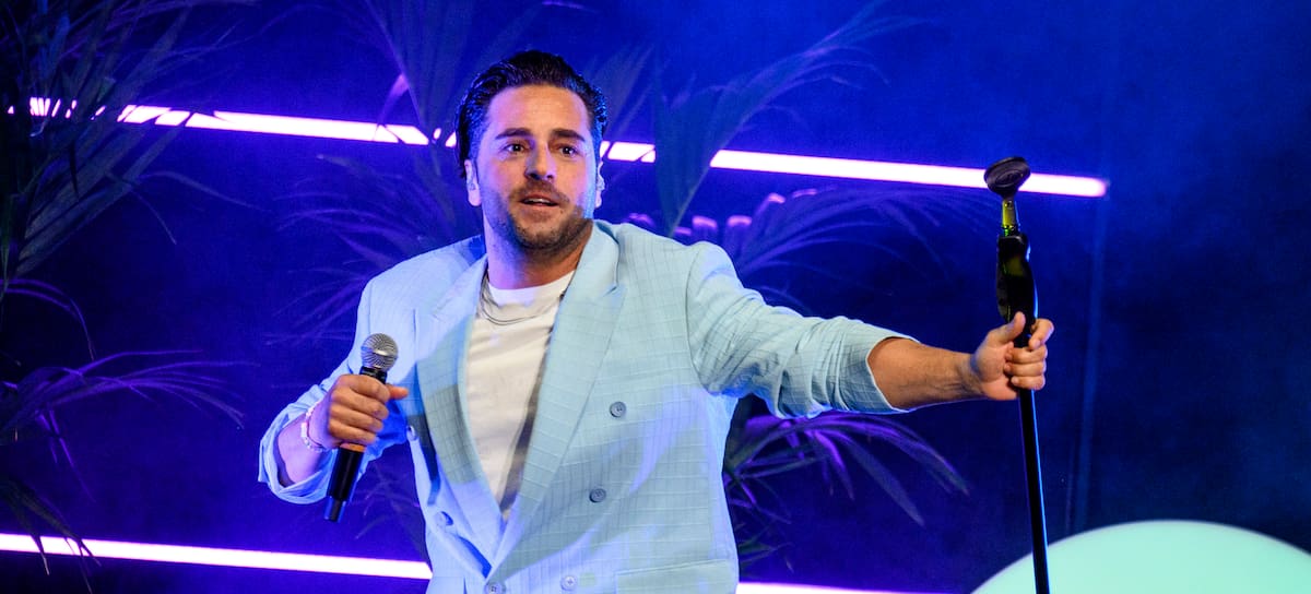 David Bustamante en una actuación en Madrid