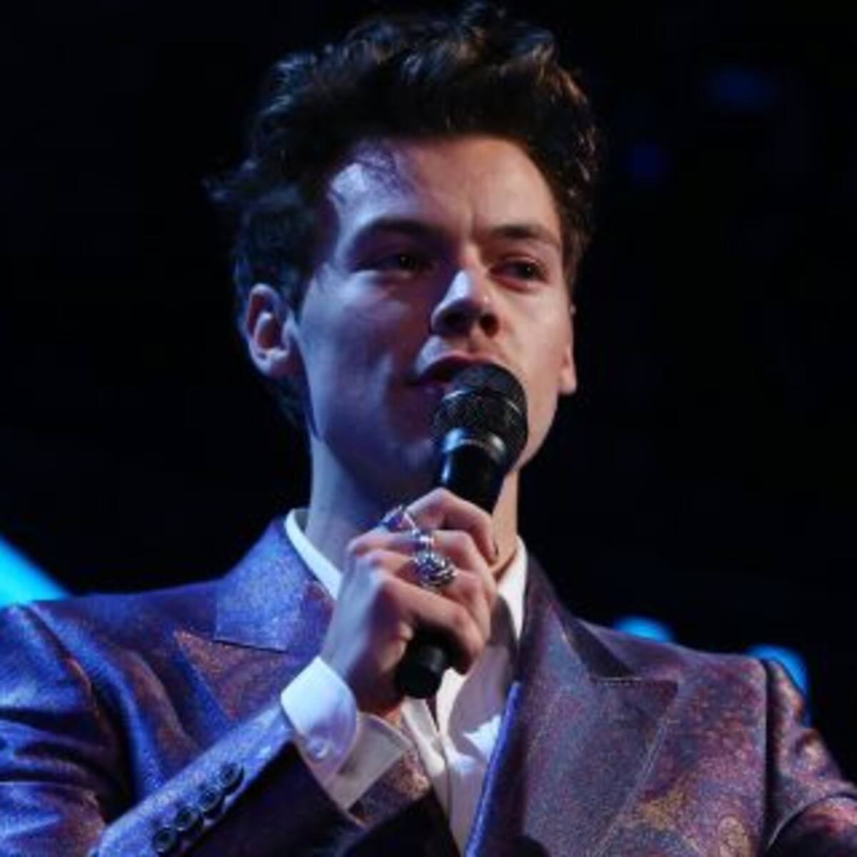 ¡El apasionado beso de Harry Styles con un hombre!