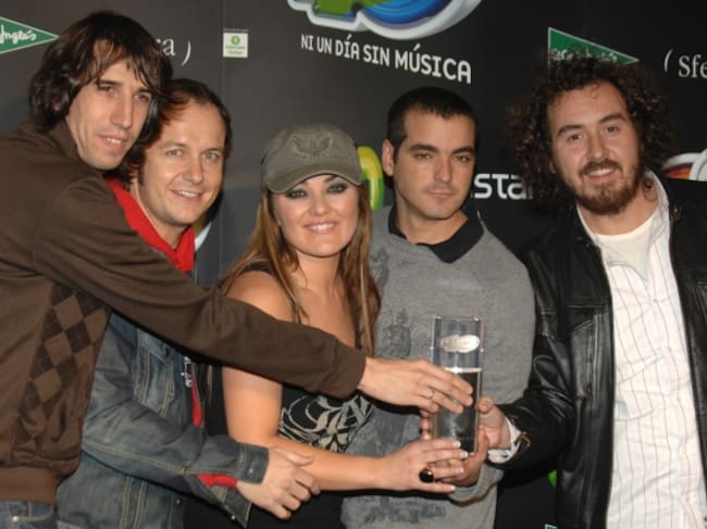 La Oreja de Van Gogh (y Amaia Montero) en la gala de los premios 40 Principales en 2006