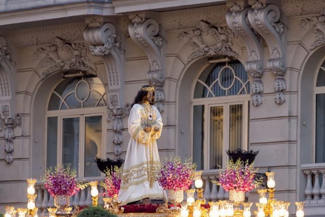 Acude a la procesión del Cristo de Medinaceli, una de las más conocidas de la capital.