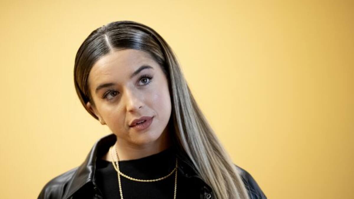 Lola Índigo deja claro de quién está enamorada