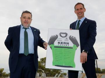 Muere Manolo Azcona, impulsor del ciclismo español, a los 71 años