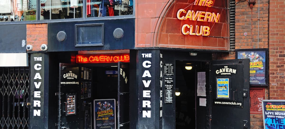 Entrada de The Cavern Club, en el número 10 de Mathew Street, en Liverpool.