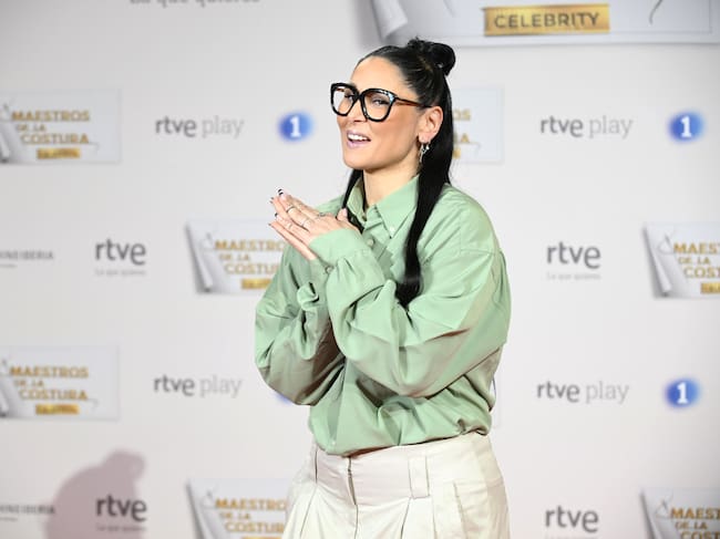 Rosa López, en el photocall de la presentación de Maestros de la Costura