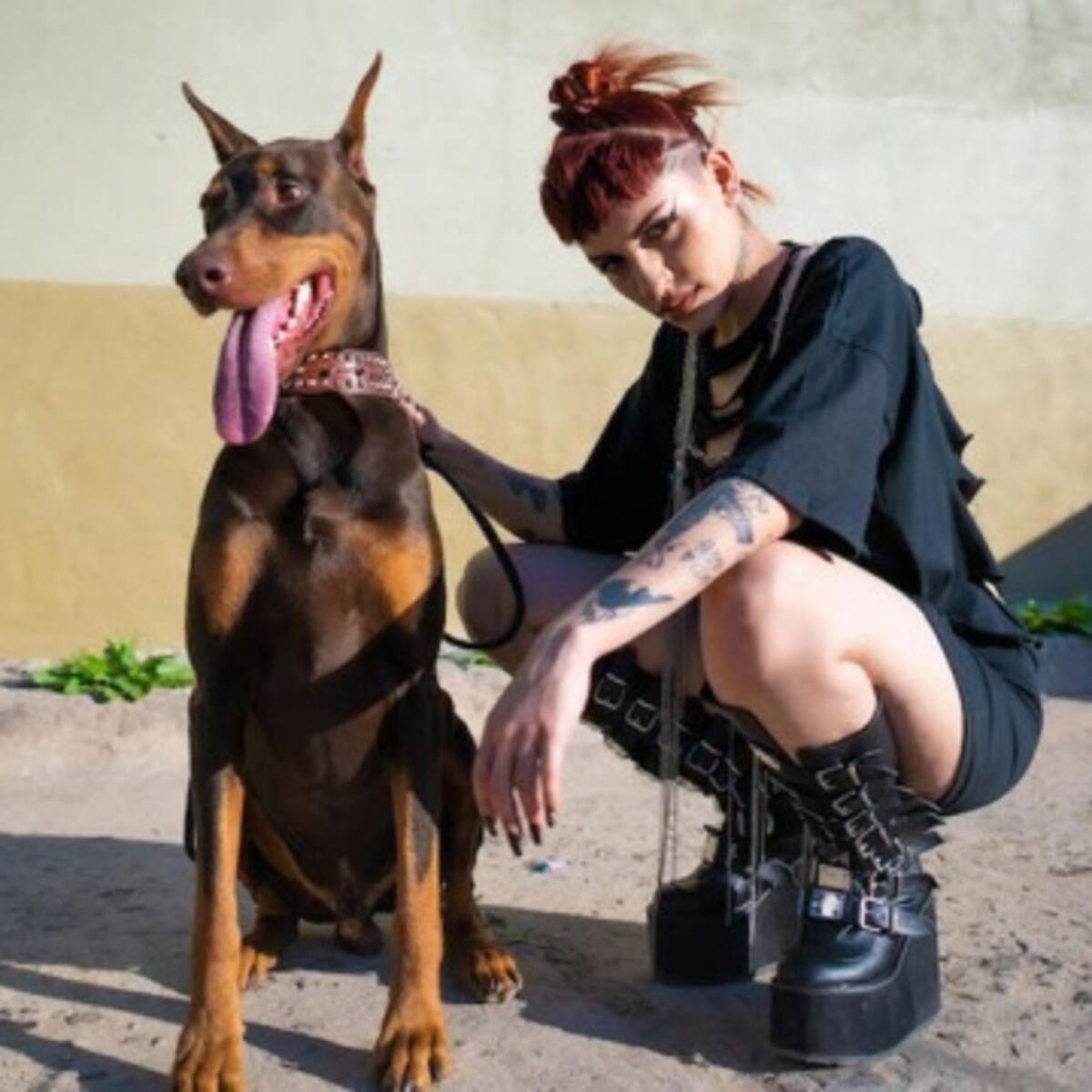 Cazzu presenta “Gatita Gangster”