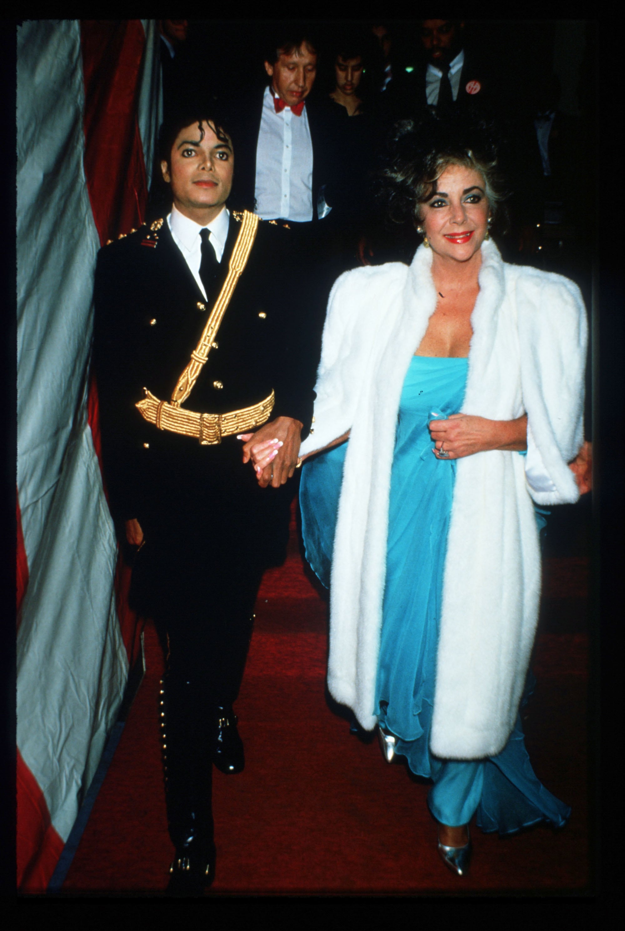 Elizabeth Taylor y Michael Jackson en los American Music Awards 1986