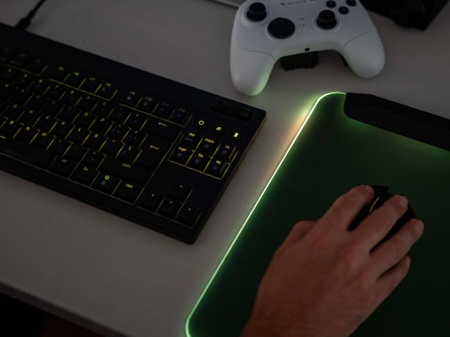 Periféricos Razer para elevar la experiencia de 007 First Light.