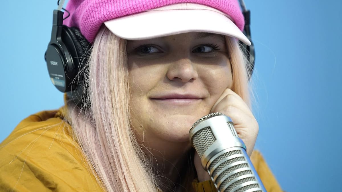 Tones and I anuncia su debut discográfico: Welcome to the madhouse